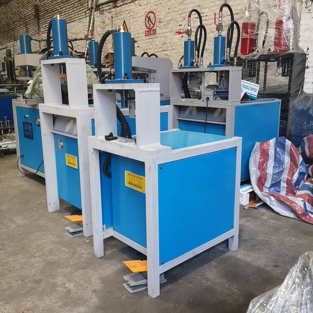 欣茂機械廠家直銷r1-c100槽鋼沖孔機 管材切斷機 鋁管沖弧機