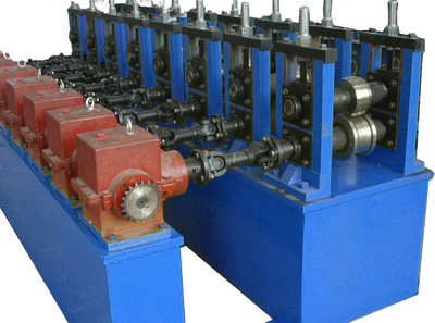 【熱銷冷彎成型設(shè)備 輥壓成型設(shè)備 全自動(dòng)節(jié)省人力】?jī)r(jià)格,廠家,圖片,其他金屬制品、成型設(shè)備,濰坊潤(rùn)銘機(jī)械廠-